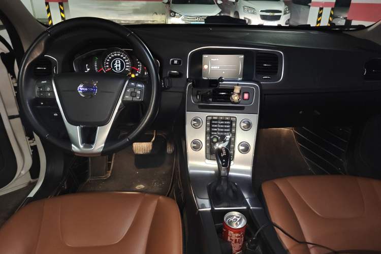 Used Volvo S60 2017 S60L T3 Smart Upgrade Edition
