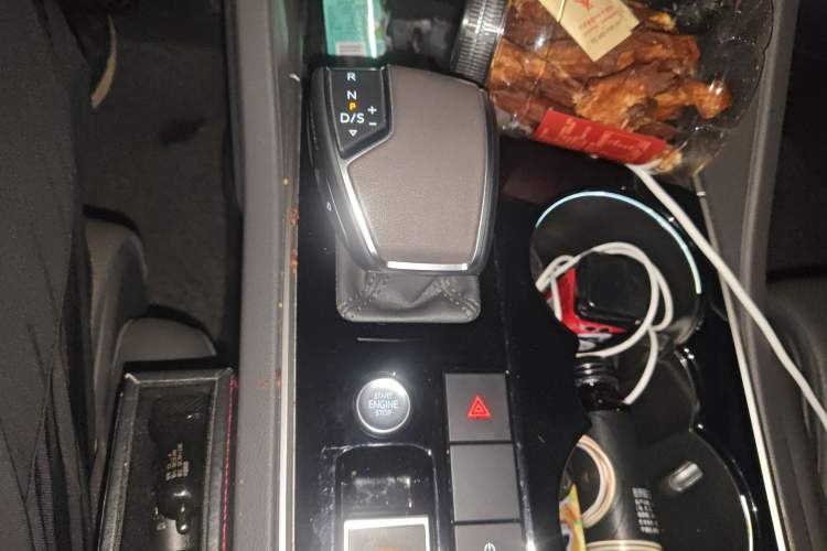 Used Volkswagen Touareg 2020 2.0 TSI RuiShang Edition China VI Standard
