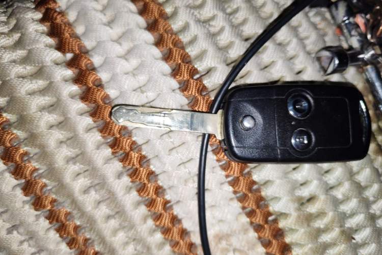 Used Honda CR-V 2012 2.0L two-wheel drive urban version
