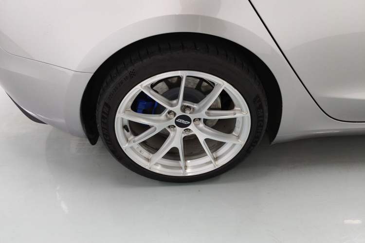 Used Tesla Model 3 2023 Long-Range All-Wheel-Drive Version