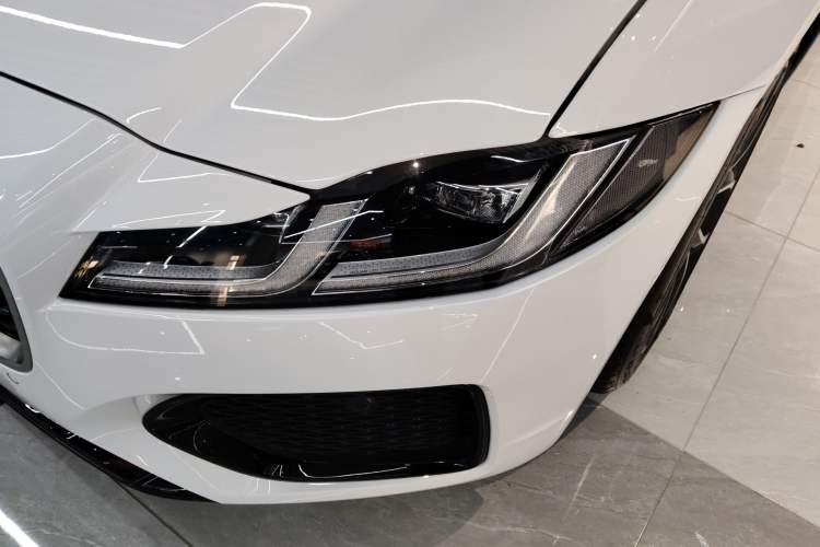 Used Jaguar XFL 2022 XFL 2.0T P250 Two-Wheel-Drive Elite Sport Edition
