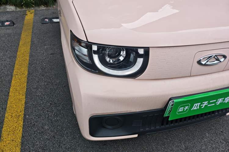 Used Chery QQ QQ Ice Cream 2022 170km Sundae Phosphate Lithium-Ion
