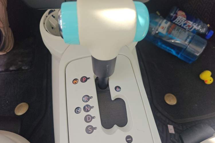 Used Volkswagen Beetle 2010 1.6 AT
