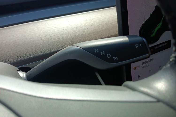 Used Tesla Model 3 2019 Long-Range Rear-Wheel-Drive Version
