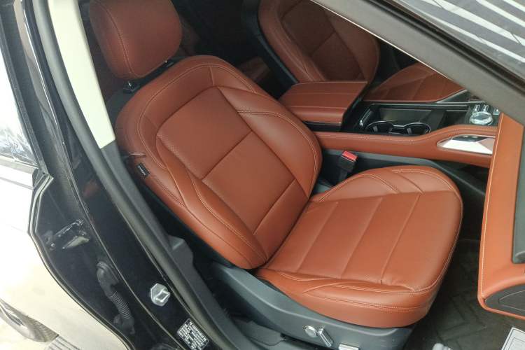 Used Lincoln Nautilus 2025 2.0T Four-Wheel Drive Luxury Edition Right Front Seat