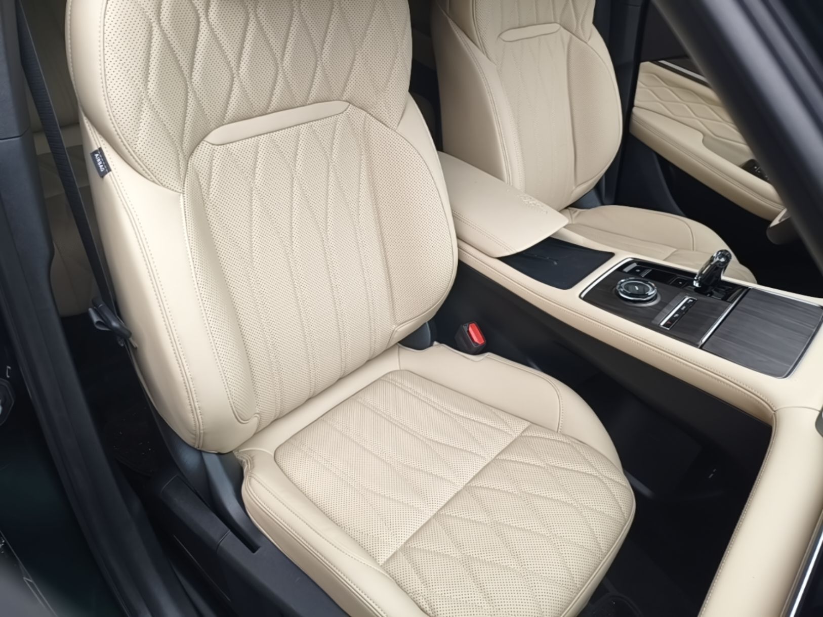 Geely Auto Monjaro L 2025 Dongfang Yao 2.0TD Automatic Lanxing Edition — снимка 19