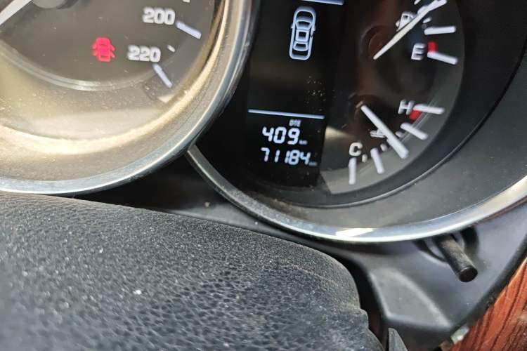 Used Zotye SR9 2017 2.0T Manual "Ultimate Light" Edition