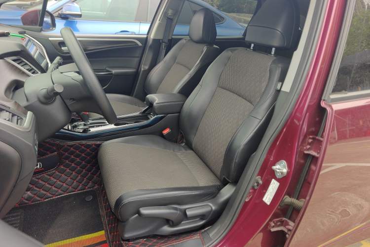 Used Honda Jade 2017 210TURBO CVT Fashion Edition 5-seater