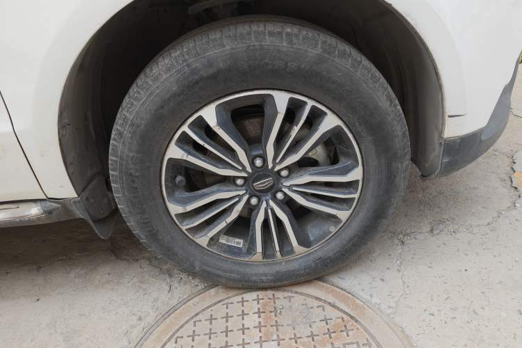 Used Geely Auto Vision X6 2016 1.3T CVT Luxury Model
