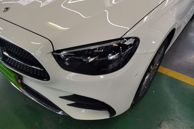 Used Mercedes-Benz E-Class 2023 Restyled E 260 L Sport Edition
