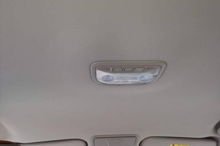 Used Geely Auto Emgrand 2017 Sedan Million Edition 1.5L Manual Fashion Model