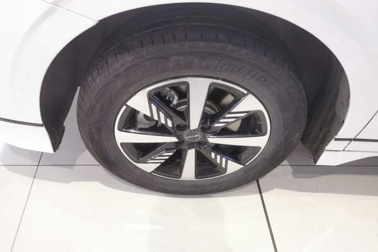 Used BYD e2 2024 Honor Edition Luxury Model Exterior 4