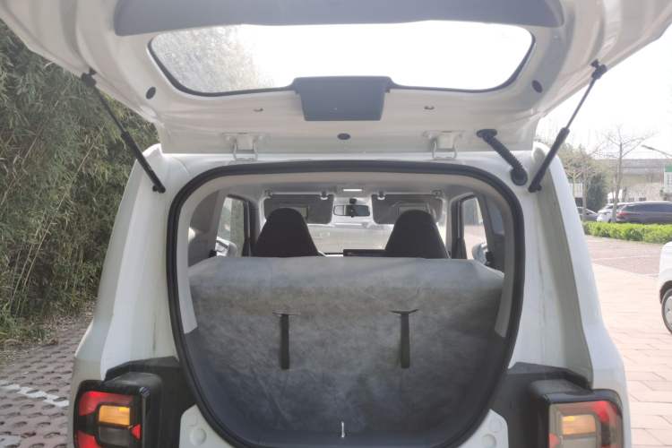 Used Geely Galaxy Panda 2024 Panda Mini 200km Endurance Bear