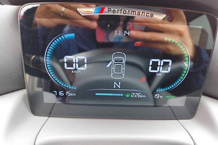 Used Leapmotor T03 2023 403 Lite Edition Instrument Cluster