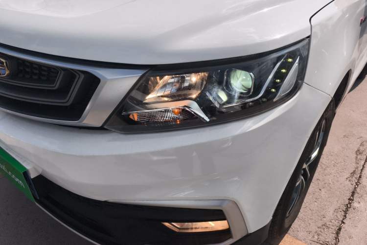 Used Geely Auto Vision X6 2018 1.4T CVT 4G Connected Luxury Version