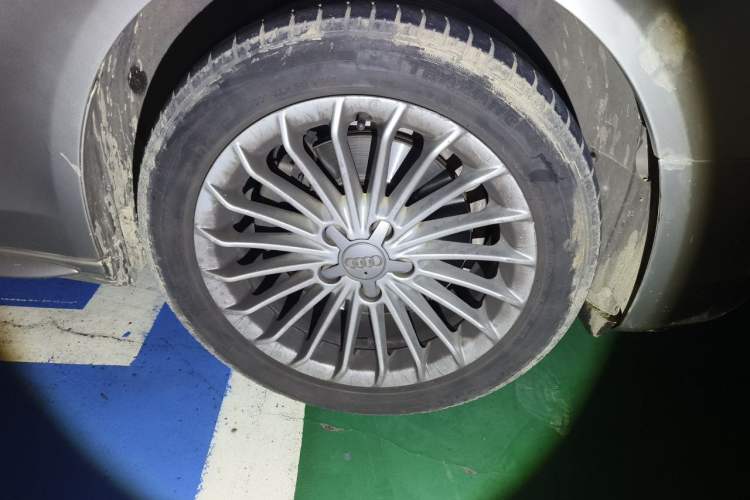 Used Audi A4L 2015 35 TFSI Automatic Comfort Model
