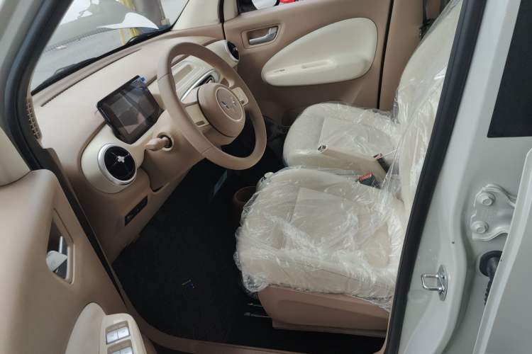 Used Wuling Hongguang MINIEV 2025 Four-Door Version Advanced Edition