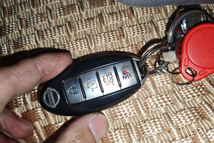 Used Nissan Sylphy 2009 1.6XL Automatic Luxury Sunroof Edition