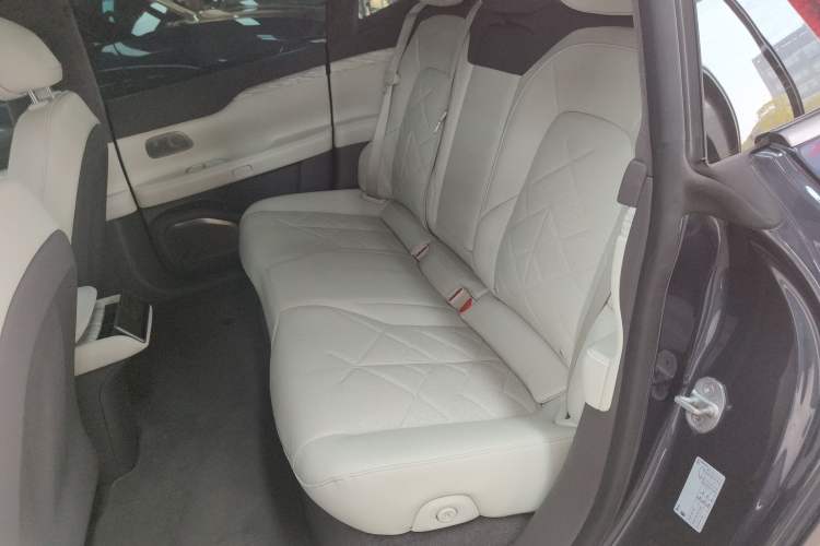 Used Nio ET7 2023 100kWh Signature Edition Left Rear Seat