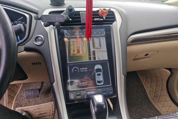 Used Ford Mondeo 2013 2.0L GTDi 200 Fashion Edition