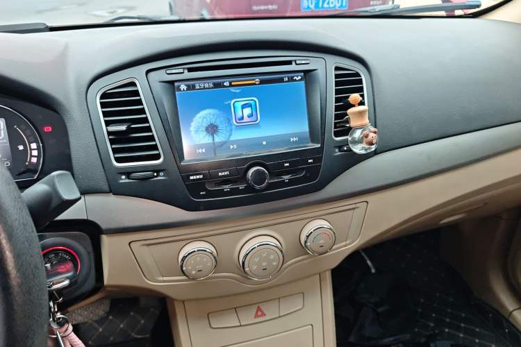 Used Roewe 350 2013 350S 1.5L Automatic Xunda Edition