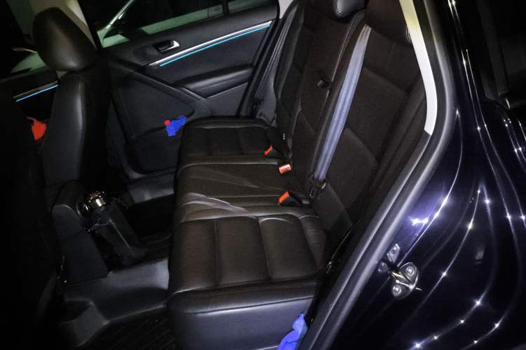 Used Volkswagen Tiguan 2015 1.8TSI Automatic All-Wheel Drive Comfort Edition Left Rear Seat