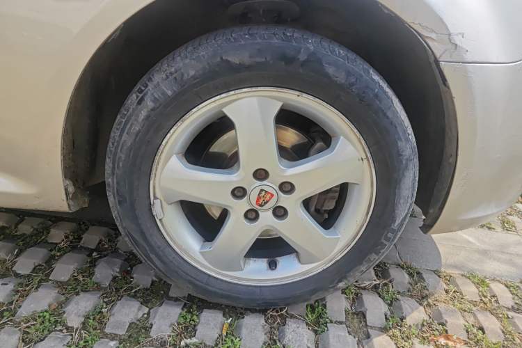 Used Roewe 350 2013 350C 1.5L Automatic Xunyue Edition
