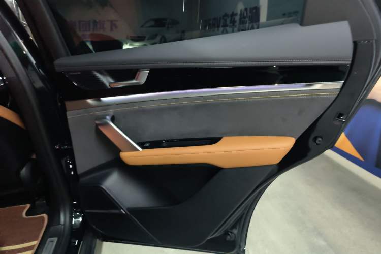 Used BYD Tang New Energy 2023 DM-i Champion Edition 112KM Prestige Model