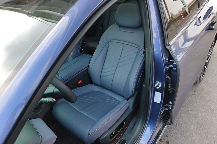 Used Baojun Enjoy 2025 Plug-in Hybrid 140km Luxury Edition