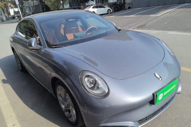 Used ORA Lightning Cat 2022 555 km Luxury Edition