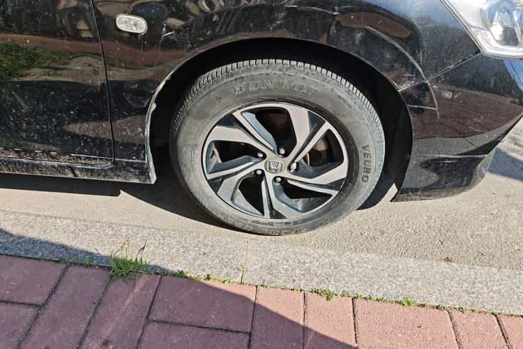 Used Honda Accord 2016 2.0L Comfort Edition Right Front Wheel Hub