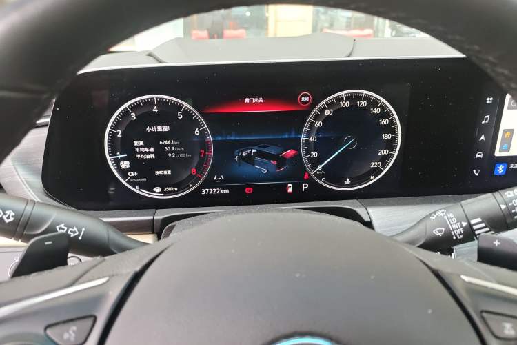 Used Buick GL8 2023 ES Lu Zun Deluxe Model
