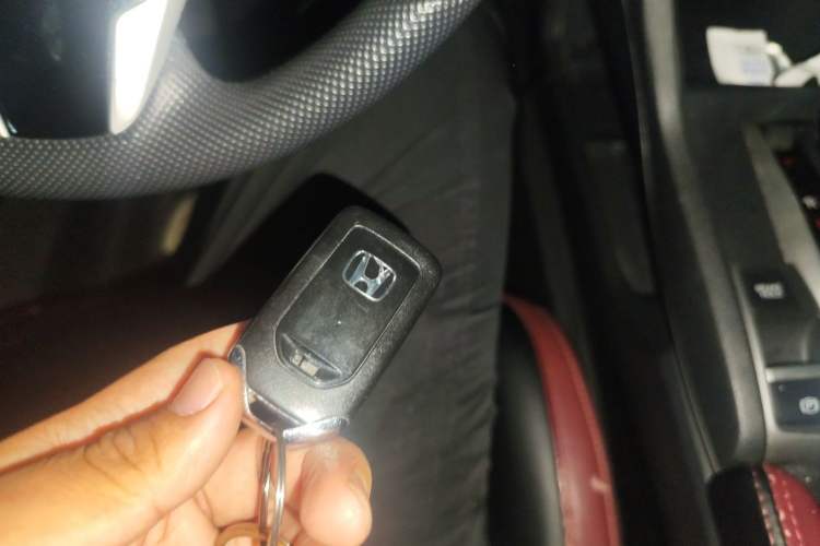 Used Honda Civic 2016 220TURBO CVT Luxury Edition
