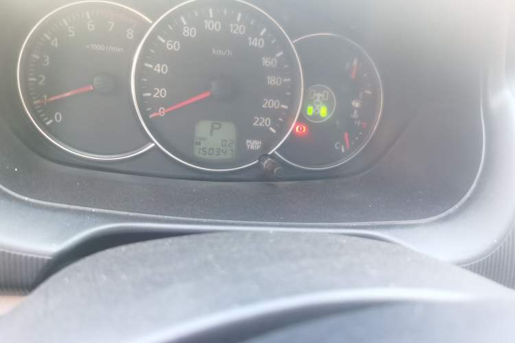 Used Mitsubishi Pajero Sport 2011 3.0L Sport Navigation Edition Odometer Close Up