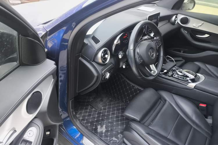 Used Mercedes-Benz GLC Coupe 2018 GLC 200 4MATIC Coupe SUV