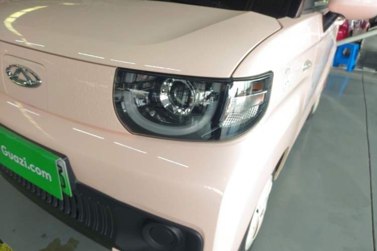 Used Chery QQ Ice Cream 2022 170km Sundae Phosphate Lithium-Ion Left Front Headlight