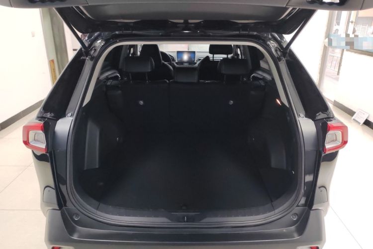 Used Toyota Wildlander 2022 Updated Version 2.0L CVT Two-Wheel Drive Leading Edition Trunk