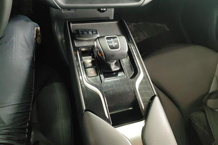 Used Hongqi E-QM5 2021 Online Booking Charging T3 Edition 4 Seats