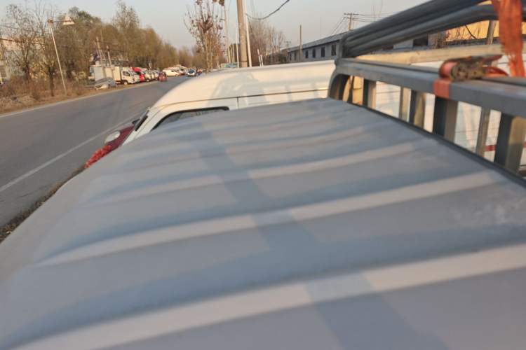 Used SRM New Energy T3L EV 2024 Model—Flatbed Truck, 42.3 kWh
