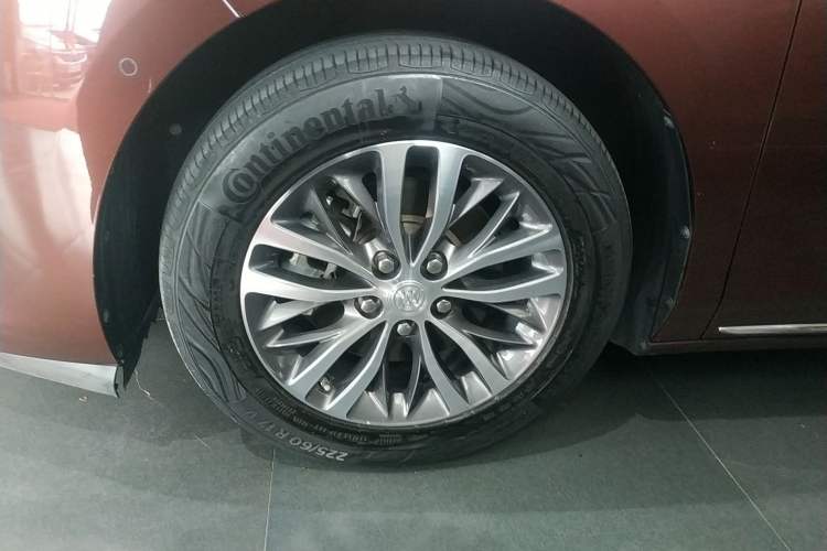 Used Buick GL8 2023 ES Lu Zun Deluxe Model
