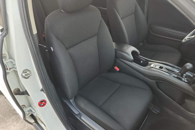 Used Honda Vezel 2017 1.5L CVT 2WD Comfort Model