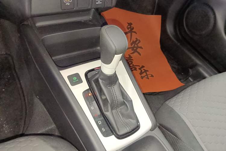 Used Honda Fit 2021 1.5L CVT Trend Edition Gear Lever