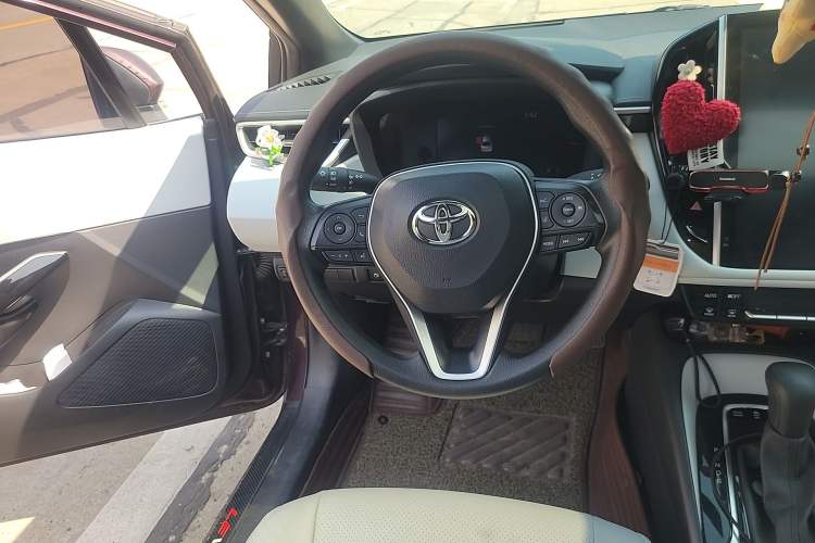Used Toyota Levin 2019 Dual-Engine 1.8H E-CVT Tech Edition China VI Standard