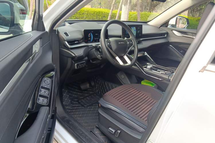 Used Haval H6 2021 3rd Generation 1.5T Automatic Two-Wheel Drive Max Driver Seat