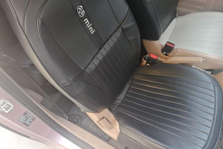 Used Geely Galaxy Panda 2023 Panda Mini 200km Dynamic Bear Right Front Seat