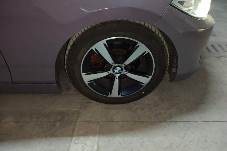 Used BMW 2 Series 2014 220i Leading Model