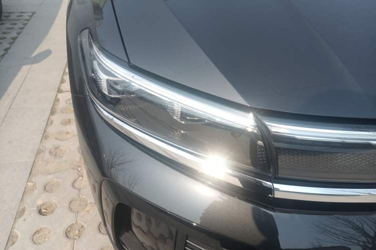 Used Volkswagen Talagon 2026 Model 450TSI Four-Wheel Drive Supreme 6-Seater Right Front Headlight