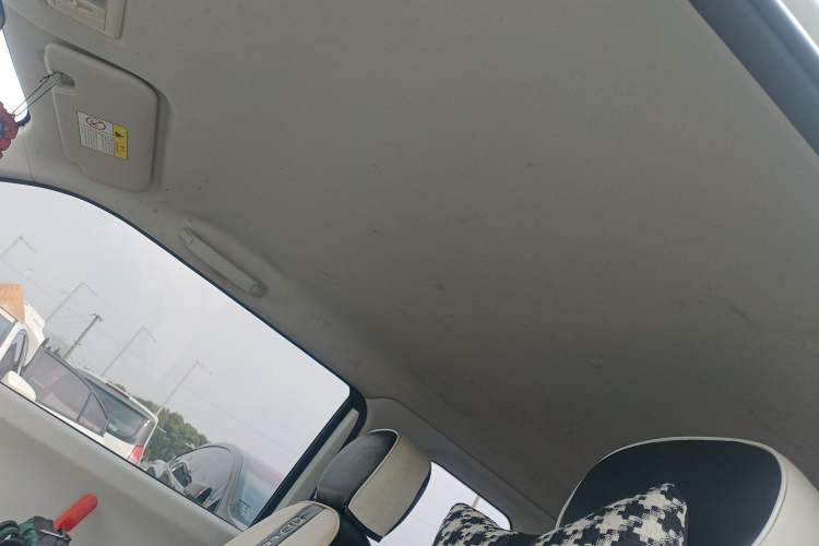 Used CHANGAN NEVO Lumin 2022 210km Sweet Edition