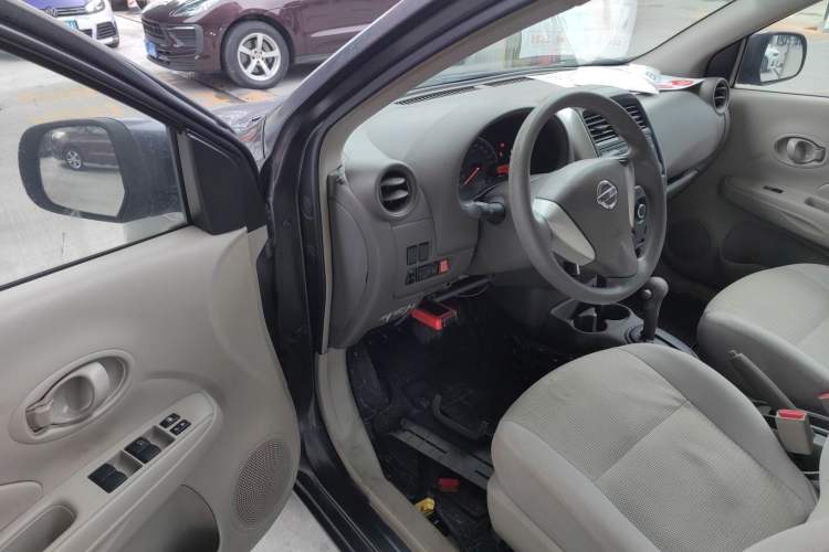 Used Nissan Sunny 2014 1.5XE CVT Elite Edition
