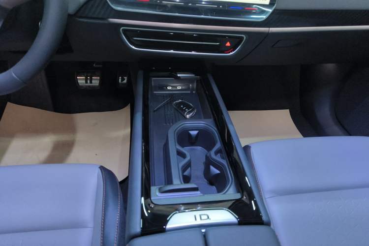 Used Volkswagen ID.7 VIZZION 2024 AIR model